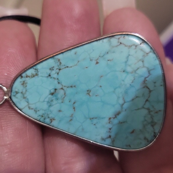 Turquoise Navajo Native pendant necklace on black leather silver hardware. - Picture 13 of 16